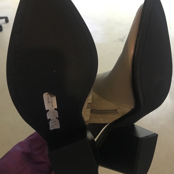 Circus by Sam Edelman Carly Cut-Out Ankle Bootie - Picture 4 of 5